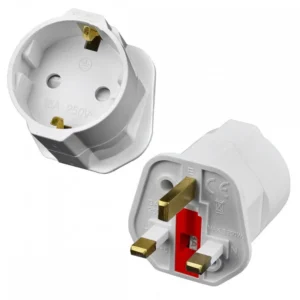 Adaptador enchufe euro a UK con fusible incluido para viajes seguros