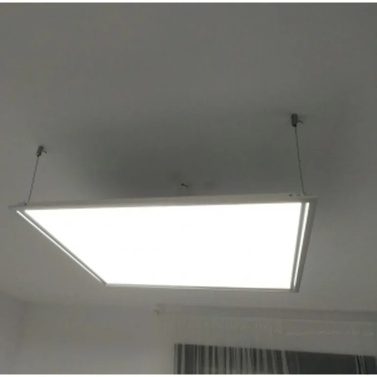 Accesorios de montaje para paneles LED