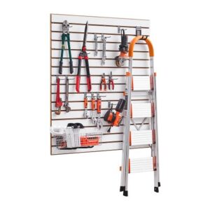 Estanterías y mobiliario de taller profesional
